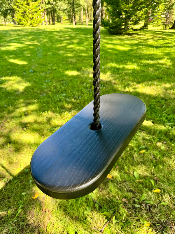 Tree Swing w/knotted climbing rope and hanging hardware