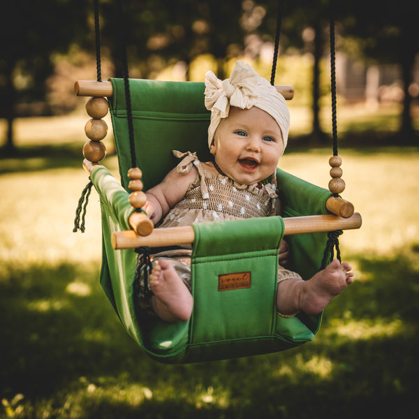 Sweet Swinging Baby / Toddler Swing